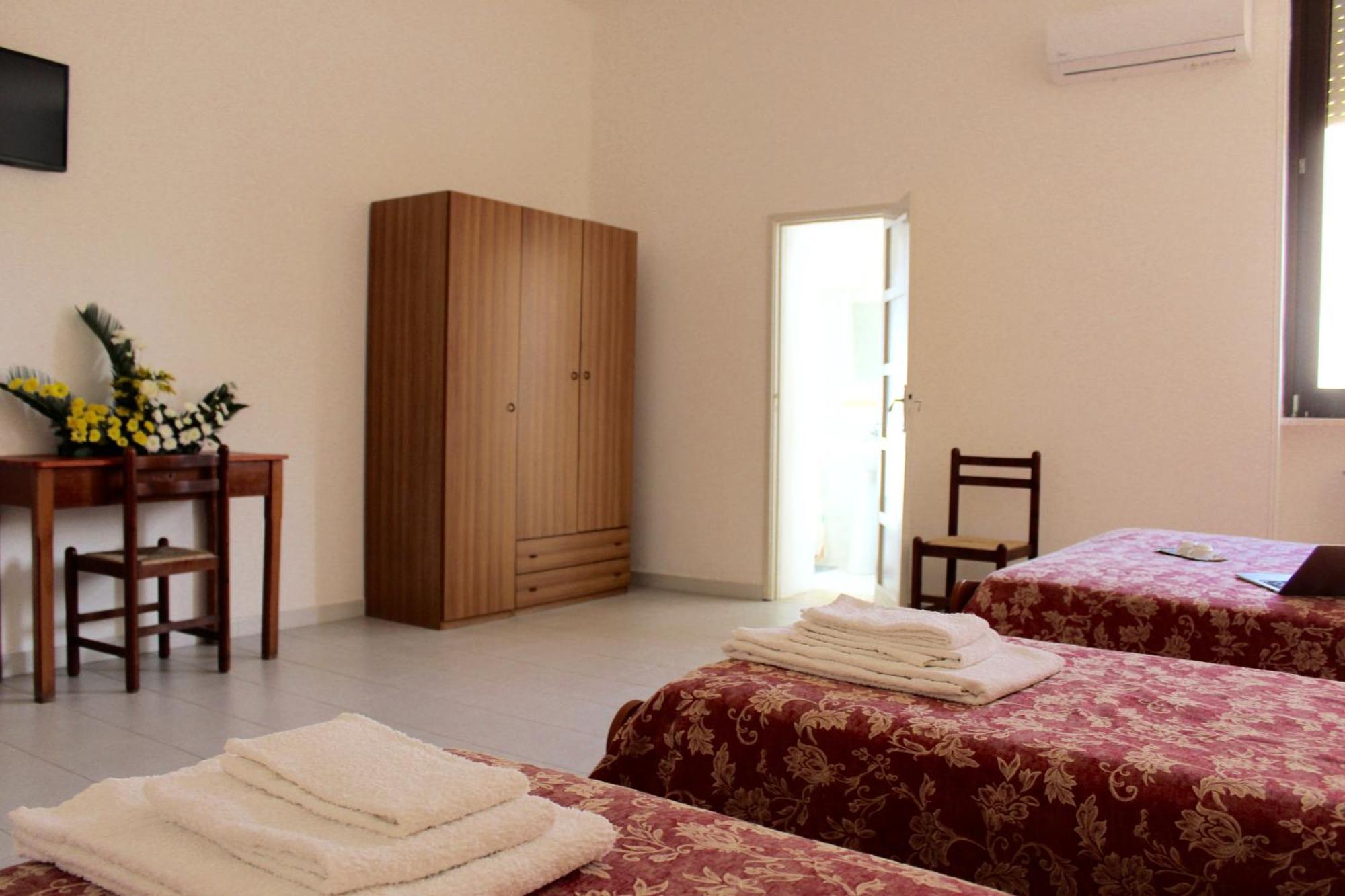 Del Santuario Hotel 2*