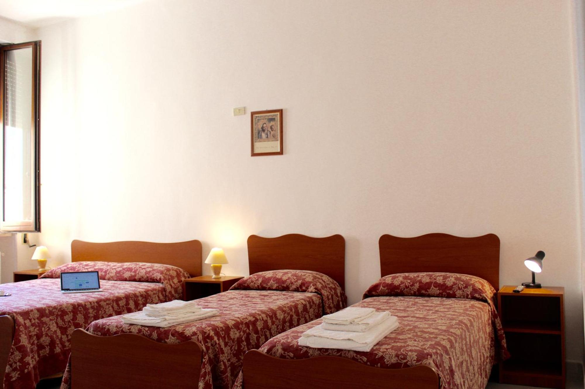 Hotel Del Santuario 2*