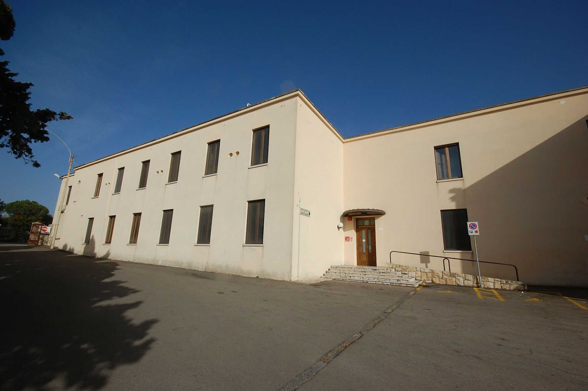 Del Santuario Hotel
